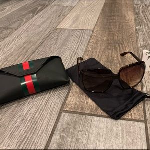 Gucci over sized sunglasses
